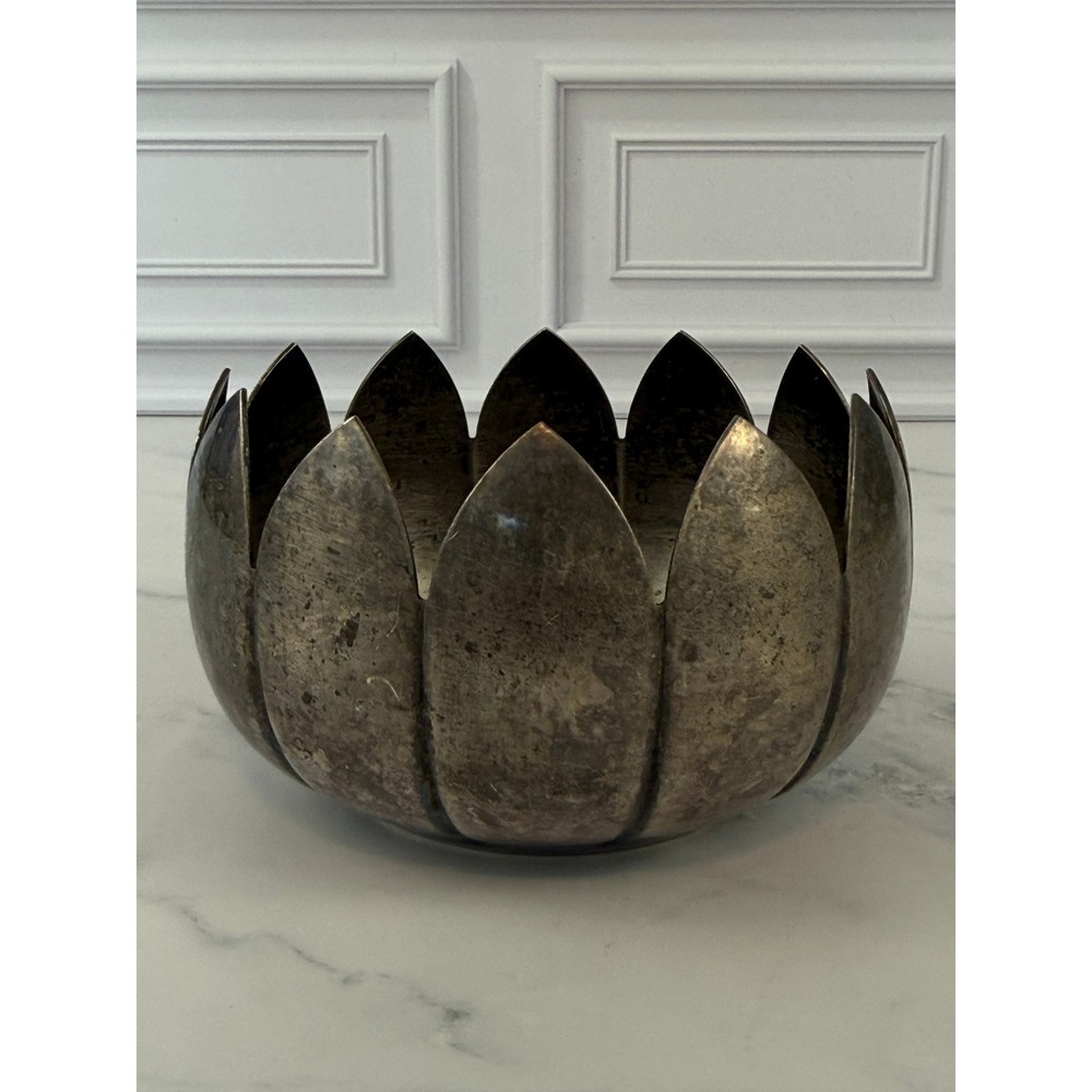 VTG Reed and Barton Silverplated Lotus Flower Bowl 3002 5" X 3"